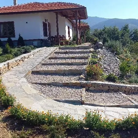 комплекс конна база асгард Villa Golem Tsalim