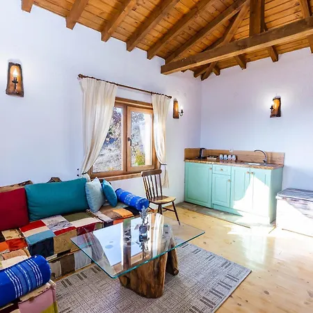 комплекс конна база асгард Villa Golem Tsalim
