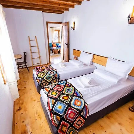 Villa комплекс конна база асгард Golem Tsalim
