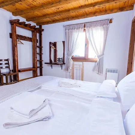 Vilă комплекс конна база асгард Golem Tsalim